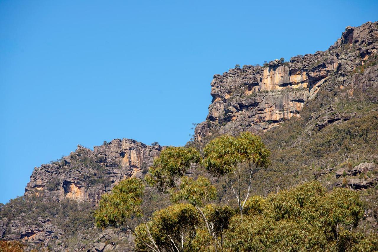 Halls Gap Motel Экстерьер фото